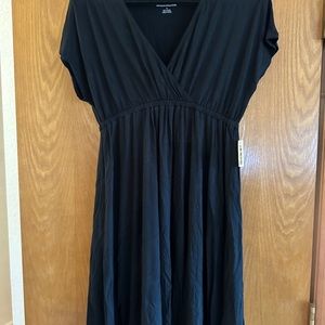 Cute comfy LBD.  black short dress.  NWT.